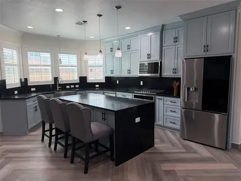 5525 Swan Drive Galveston TX 77551