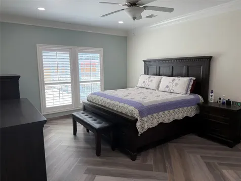 5525 Swan Drive Galveston TX 77551