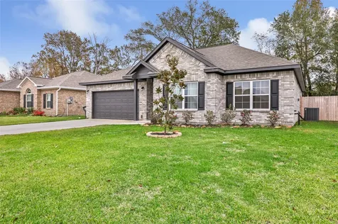 436 Pebble Drive Dayton TX 77535