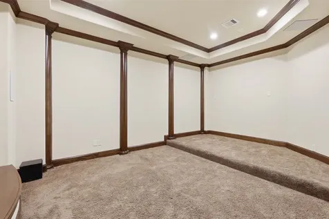 14 Post Shadow Estate Court Spring TX 77389
