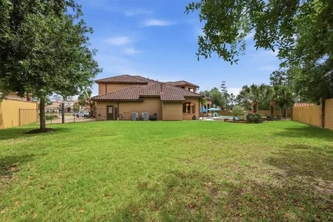 14 Post Shadow Estate Court Spring TX 77389