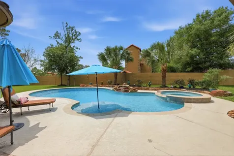 14 Post Shadow Estate Court Spring TX 77389