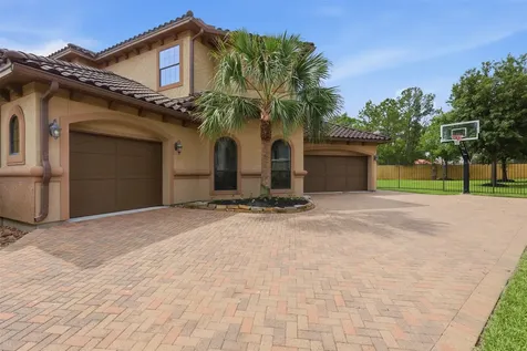 14 Post Shadow Estate Court Spring TX 77389