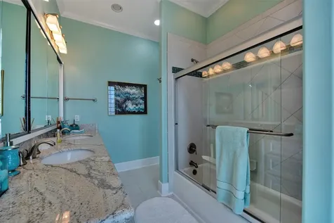 2290 Trinidad Crystal Beach TX 77650