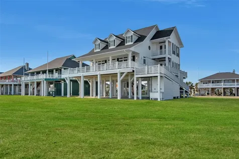 2290 Trinidad Crystal Beach TX 77650