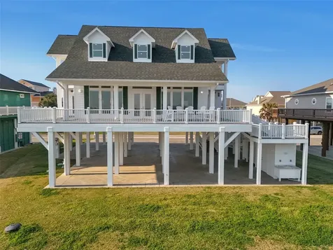 2290 Trinidad Crystal Beach TX 77650
