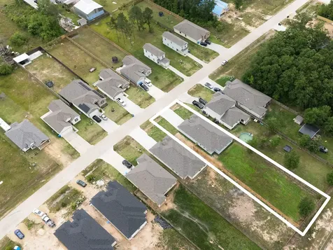 1055 Road 5203 Cleveland TX 77327