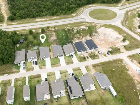 1055 Road 5203 Cleveland TX 77327