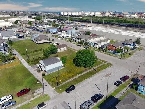 4203 Church Street Galveston TX 77550