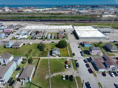4203 Church Street Galveston TX 77550