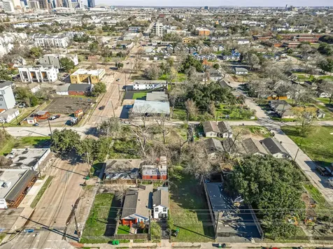 2407 Alabama Street Houston TX 77004