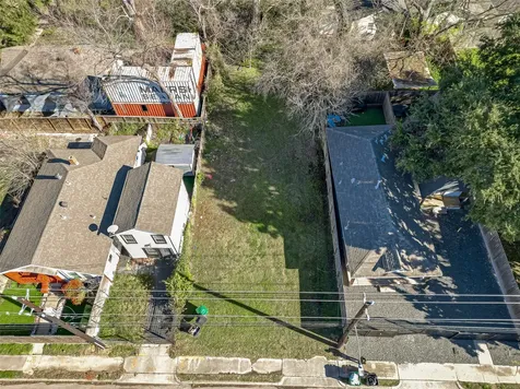 2407 Alabama Street Houston TX 77004