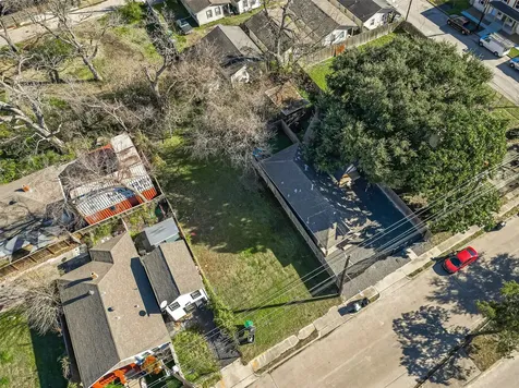 2407 Alabama Street Houston TX 77004