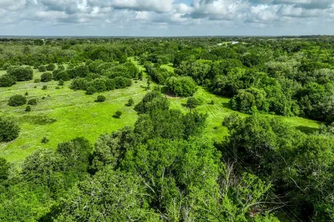 Tract 5 S Nassau Road Round Top TX 78954