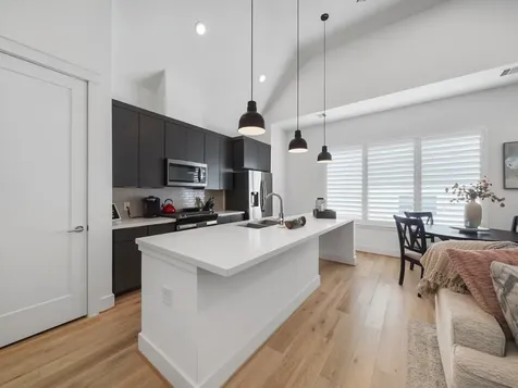1218 W 24th Street D Houston TX 77008