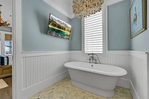 2457 E Seaside Drive Galveston TX 77550