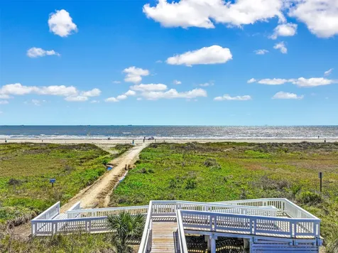 2457 E Seaside Drive Galveston TX 77550