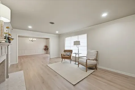 2127 Treemont Lane Orange TX 77630