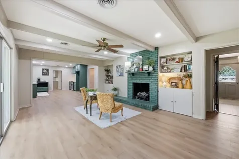 2127 Treemont Lane Orange TX 77630