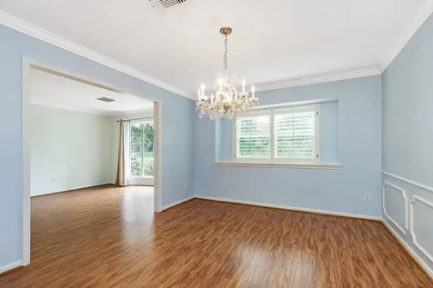 5511 Greentree Drive Sugar Land TX 77479