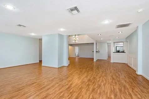 5511 Greentree Drive Sugar Land TX 77479