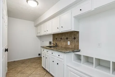 5511 Greentree Drive Sugar Land TX 77479