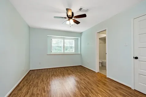5511 Greentree Drive Sugar Land TX 77479