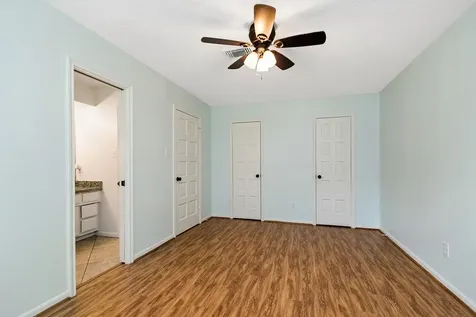 5511 Greentree Drive Sugar Land TX 77479