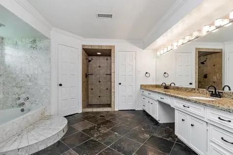 5511 Greentree Drive Sugar Land TX 77479