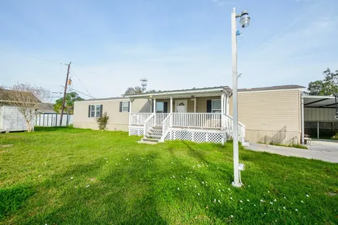3610 Alice Street Fresno TX 77545