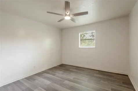 525 12th Street 8 Huntsville TX 77340