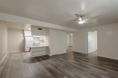 525 12th Street 8 Huntsville TX 77340