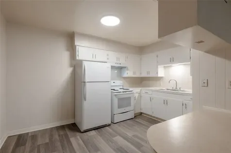 525 12th Street 8 Huntsville TX 77340