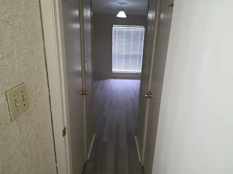 3025 Walnut Bend Lane 21 Houston TX 77042