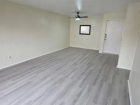 3025 Walnut Bend Lane 21 Houston TX 77042