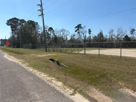 1651 Highway 59 N Bypass Cleveland TX 77327