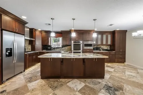 2214 Lakeville Dr Drive Kingwood TX 77339