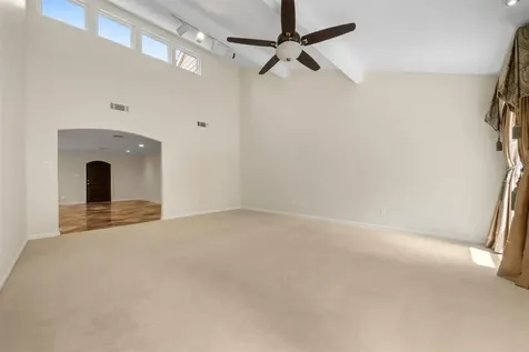 2214 Lakeville Dr Drive Kingwood TX 77339