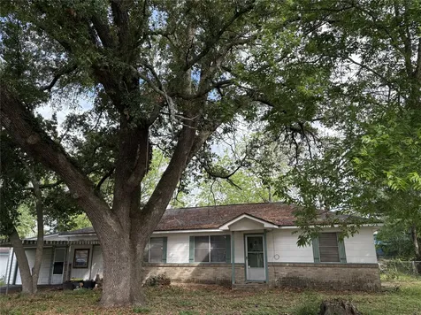 216 & 214 Belmont Street Tomball TX 77375