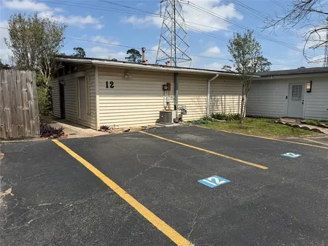 4102 Sherwood Lane 12 Houston TX 77092