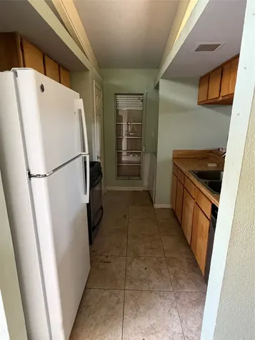 4102 Sherwood Lane 12 Houston TX 77092