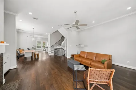 1317 Bomar Street Houston TX 77006