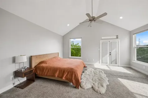 1317 Bomar Street Houston TX 77006