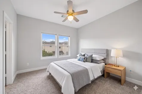 1317 Bomar Street Houston TX 77006