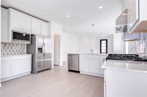 27410 Sweetwater Bay Drive Katy TX 77493