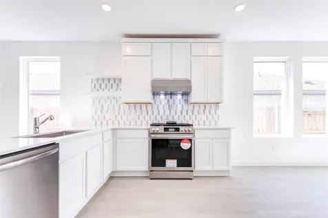 27410 Sweetwater Bay Drive Katy TX 77493
