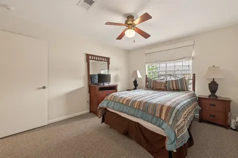 5826 Doliver Drive 55 Houston TX 77057
