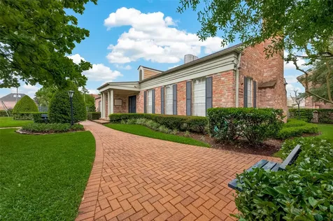 5826 Doliver Drive 55 Houston TX 77057
