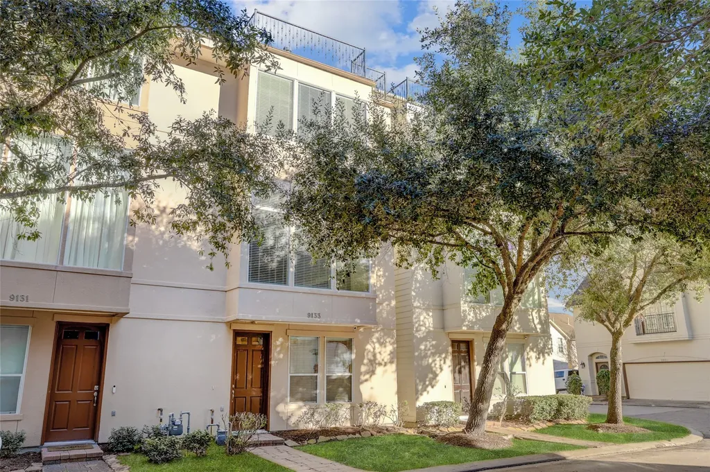 9133 Creekstone Lake Drive Houston TX 77054
