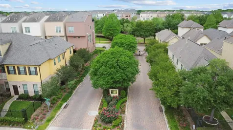 9133 Creekstone Lake Drive Houston TX 77054